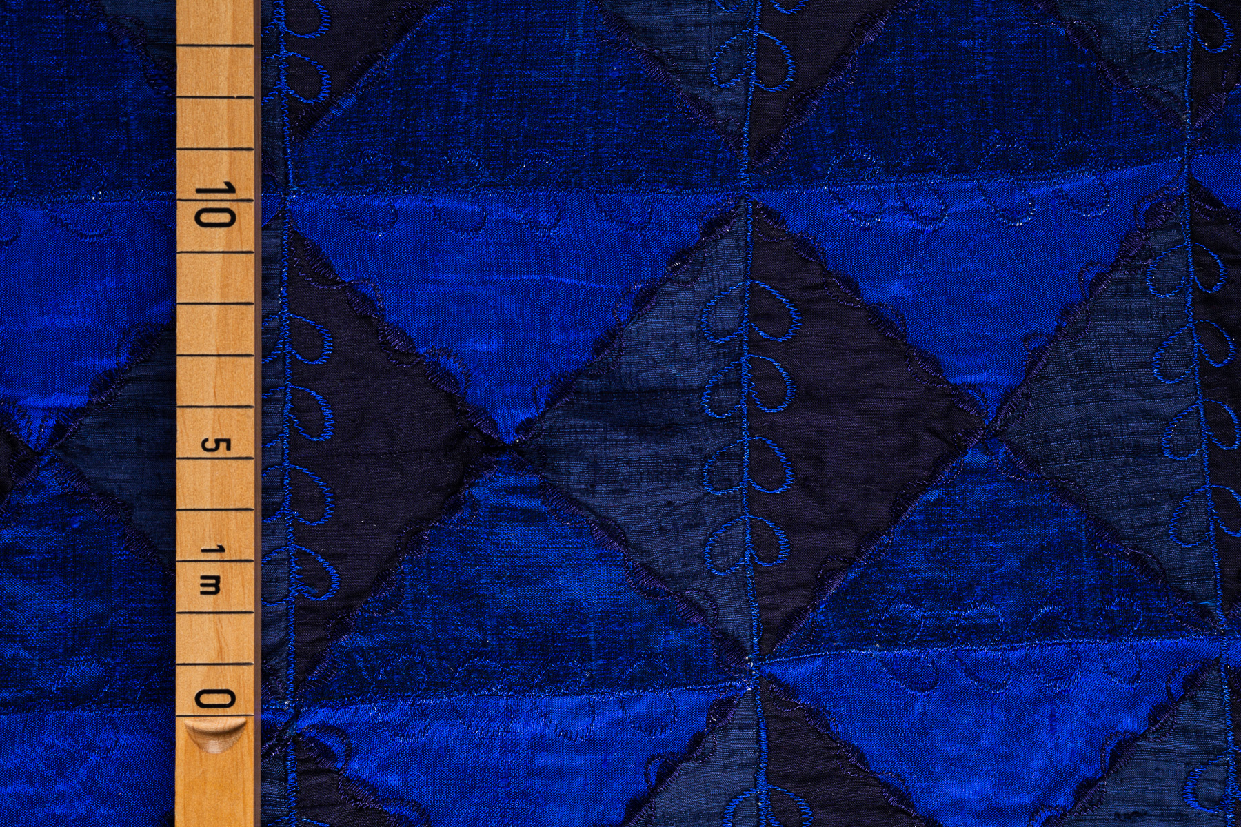 Dupion Patchwork Königsblau-Schwarz – Bild 4